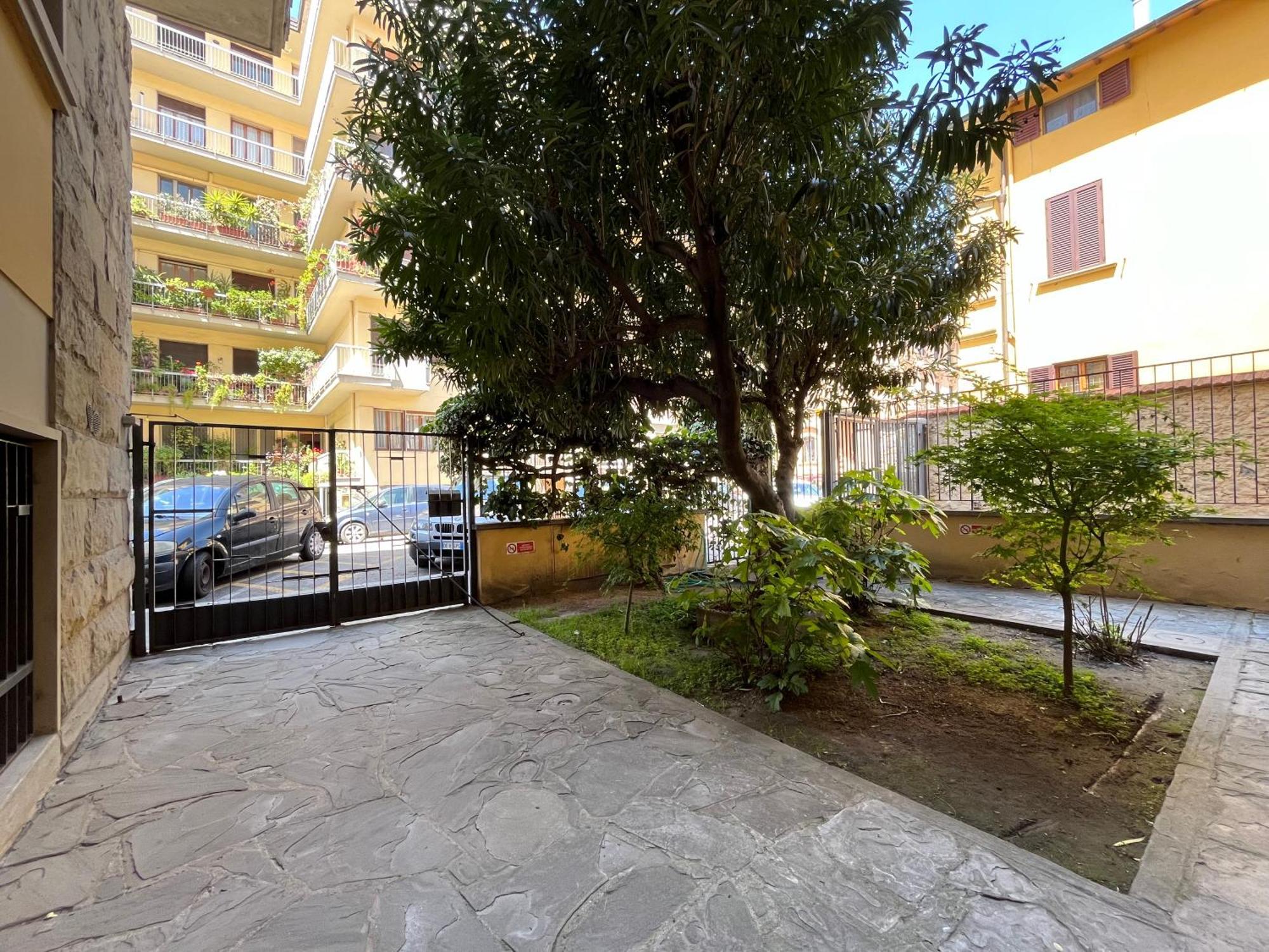 Orcagna Suite With Parking Firenze Eksteriør bilde